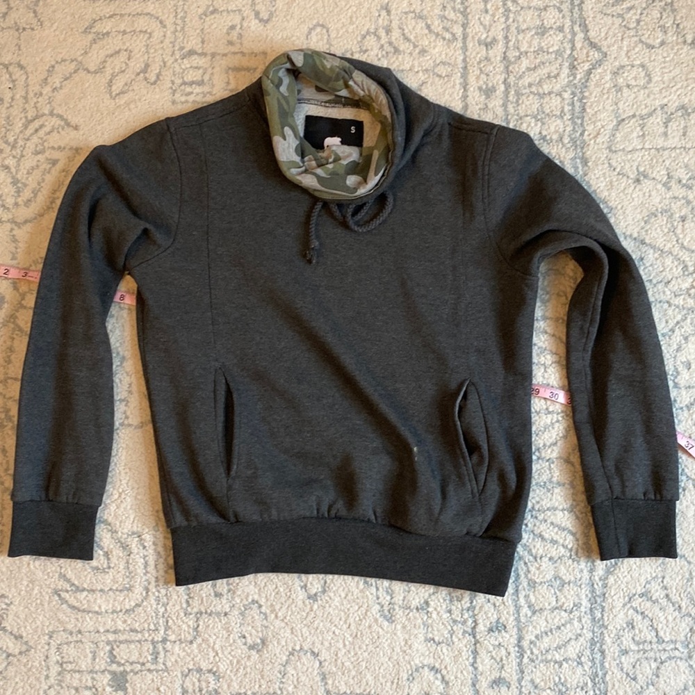 American Stitch Sweatshirt w/ Camo Neck